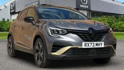 Gebraucht Renault Captur Bose Edition 143 PS (105 kW) 2023 Grau SUV