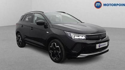 Usado Vauxhall Grandland X Ultimate 131 HP (96 kW) 2024 Preto SUV