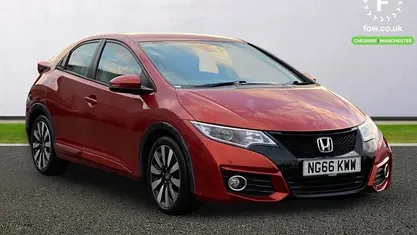 Red Used 2016 Honda Civic SE Plus Hatchback | £12,799 (Fair price)