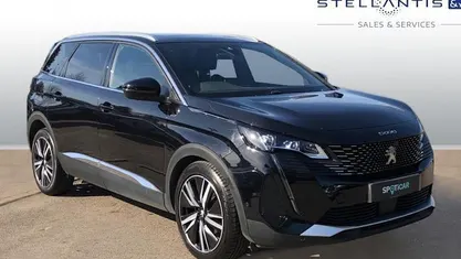Used Peugeot 5008 Premium 177 HP (130 kW) 2022 SUV