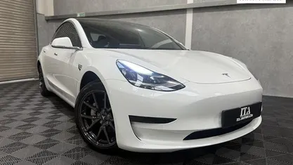 Used Tesla Model 3 Standard Range 180 kW (245 HP) 2021 Sedan