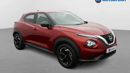 Used Nissan Juke N-Connecta 114 HP (83 kW) 2023 Red SUV
