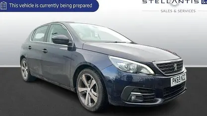 Used 2020 Peugeot 308 Allure Hatchback | £7,786 (Fair price)