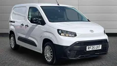 White New 2025 Toyota Proace City Van | £23,580 (Fair price)