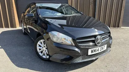 Second-hand Mercedes A180 SE 122 CP (89 kW) 2013 Negru Hatchback