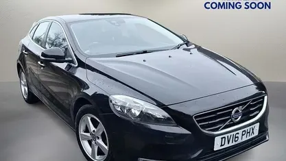Black Used 2015 Volvo V40 SE Hatchback | £9,850 (Fair price)