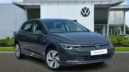 Used VW Golf VIII Style 131 HP (96 kW) 2024 Grey Hatchback