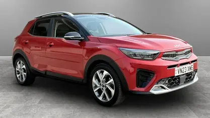 Used Kia Stonic GT-Line S 120 HP (88 kW) 2023 Red SUV