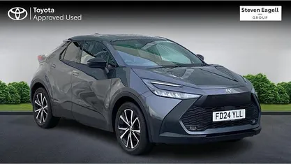 Used 2025 Toyota C-HR Design SUV | £25,799 (Fair price)