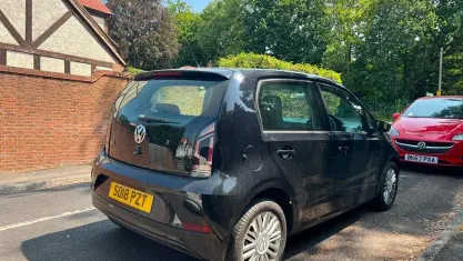 Used VW up! S 60 HP (44 kW) 2018 Black Hatchback