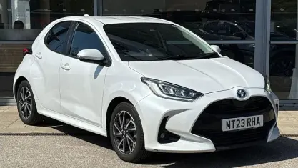Used Toyota Yaris Hybrid Design 116 HP (85 kW) 2026 Hatchback