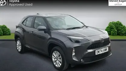 Used Toyota Yaris Cross 116 HP (85 kW) 2024 Grey SUV