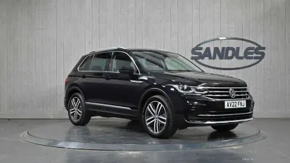 Used VW Tiguan Elegance 150 HP (110 kW) 2022 Black SUV