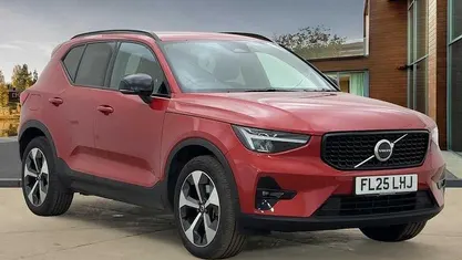 Used Volvo XC40 Plus 163 HP (119 kW) 2025 SUV