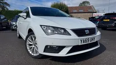 White Used 2020 Seat Leon SE Dynamic Hatchback | £11,480 (Fair price)