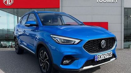 Używany MG ZS Exclusive 106 KM (77 kW) 2024 SUV