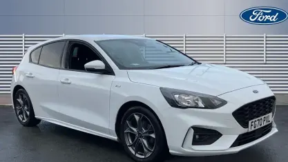 Used Ford Focus ST-Line 125 HP (91 kW) 2020 White Hatchback