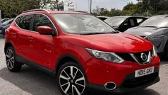 Red Used 2015 Nissan Qashqai Tekna SUV | £10,590 (Fair price)