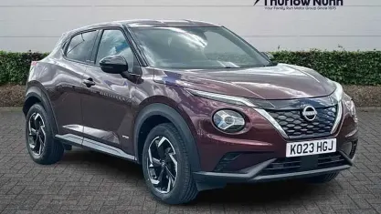Used Nissan Juke N-Connecta 143 HP (105 kW) 2023 Red SUV