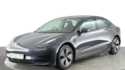 Used Tesla Model 3 Standard Range 180 kW (245 HP) 2021 Sedan