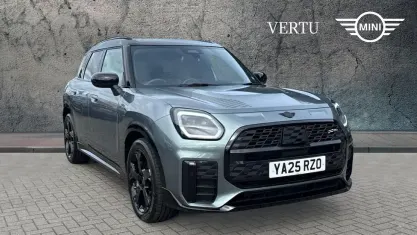 Used Mini Countryman Sport 170 HP (125 kW) 2025 Green SUV