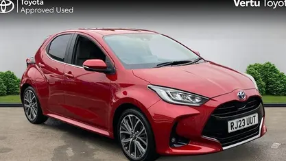 Used 2025 Toyota Yaris Hybrid Hatchback | £19,738 (Fair price)