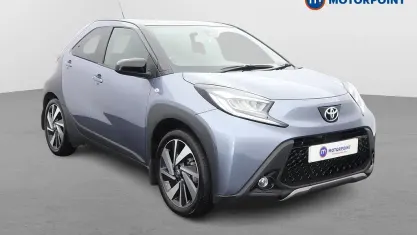 Used Toyota Aygo X 72 HP (52 kW) 2024 Grey SUV