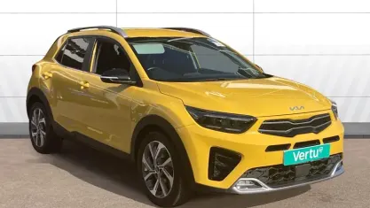 Used Kia Stonic GT-Line 101 HP (74 kW) 2023 Yellow SUV