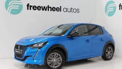 Used Peugeot e-208 Allure Premium 100 kW (136 HP) 2022 Blue Hatchback