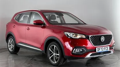 Used MG HS Excite 162 HP (119 kW) 2023 Red SUV