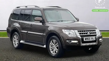 Used Mitsubishi Shogun 190 HP (139 kW) 2017 Brown SUV