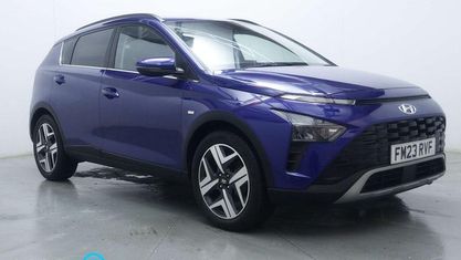 Używany Hyundai Bayon Premium 101 KM (74 kW) 2023 Niebieski SUV