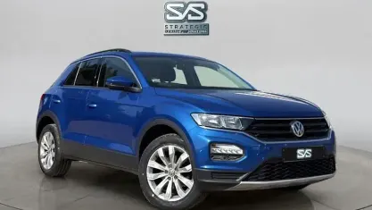 Usado VW T-Roc SE 116 HP (85 kW) 2020 Azul SUV
