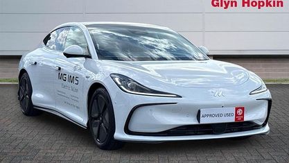 Begagnad MG IM5 300 kW (408 HK) 2026 Halvkombi