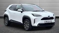 Used 2023 Toyota Yaris Hybrid Design SUV | £22,395 (Fair price)