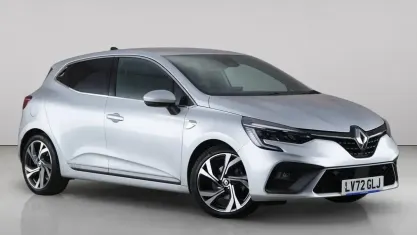 Used Renault Clio RS Line 140 HP (102 kW) 2022 Silver Hatchback