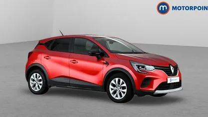 Used Renault Captur Iconic 91 HP (66 kW) 2022 Red SUV