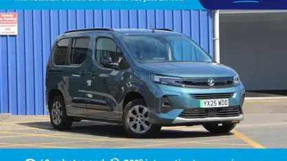 Used Vauxhall Combo Ultimate 100 kW (136 HP) 2026 MPV