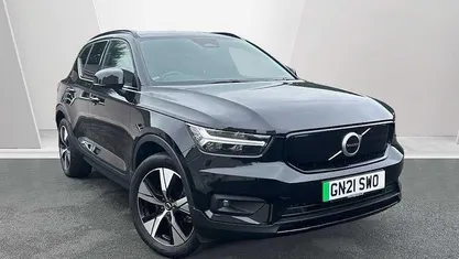 Used 2022 Volvo XC40 Plus SUV | £24,950 (Fair price)