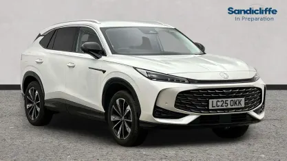 Begagnad MG HS Trophy 170 HK (125 kW) 2024 Vit SUV