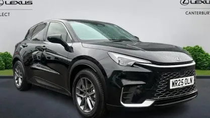 Used Lexus LBX 136 HP (100 kW) 2025 Black SUV