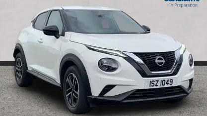 Used Nissan Juke N-Connecta 114 HP (83 kW) 2024 White SUV