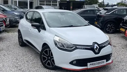 Used Renault Clio Dynamique 73 HP (53 kW) 2015 Hatchback