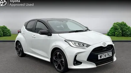 Used Toyota Yaris Hybrid Edition 131 HP (96 kW) 2024 Hatchback