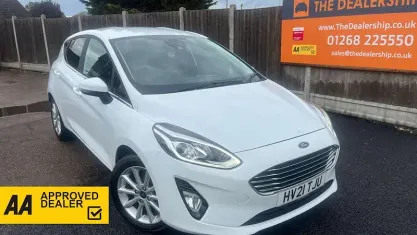 Used Ford Fiesta Titanium 95 HP (69 kW) 2021 White Hatchback