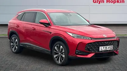 Used MG HS SE 170 HP (125 kW) 2025 Red SUV