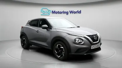 Used Nissan Juke N-Connecta 114 HP (83 kW) 2023 Grey SUV