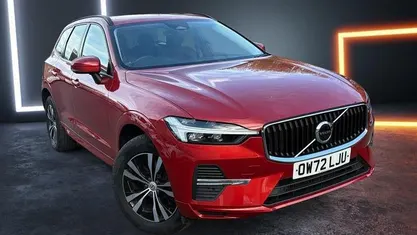 Used Volvo XC60 Core 250 HP (183 kW) 2023 SUV