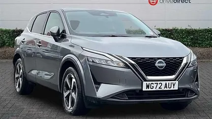 Grey Used 2022 Nissan Qashqai N-Connecta SUV | £15,641 (Fair price)