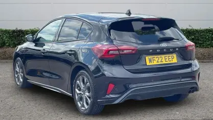 Used Ford Focus ST-Line 125 HP (91 kW) 2022 Black Hatchback